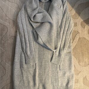 Willow & Clay Light Gray Cowl Neck Sweater